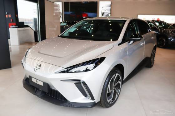 MG 4 64 KW ELÉTRICO LUXURY MG 4 64 KW ELÉTRICO LUXURY